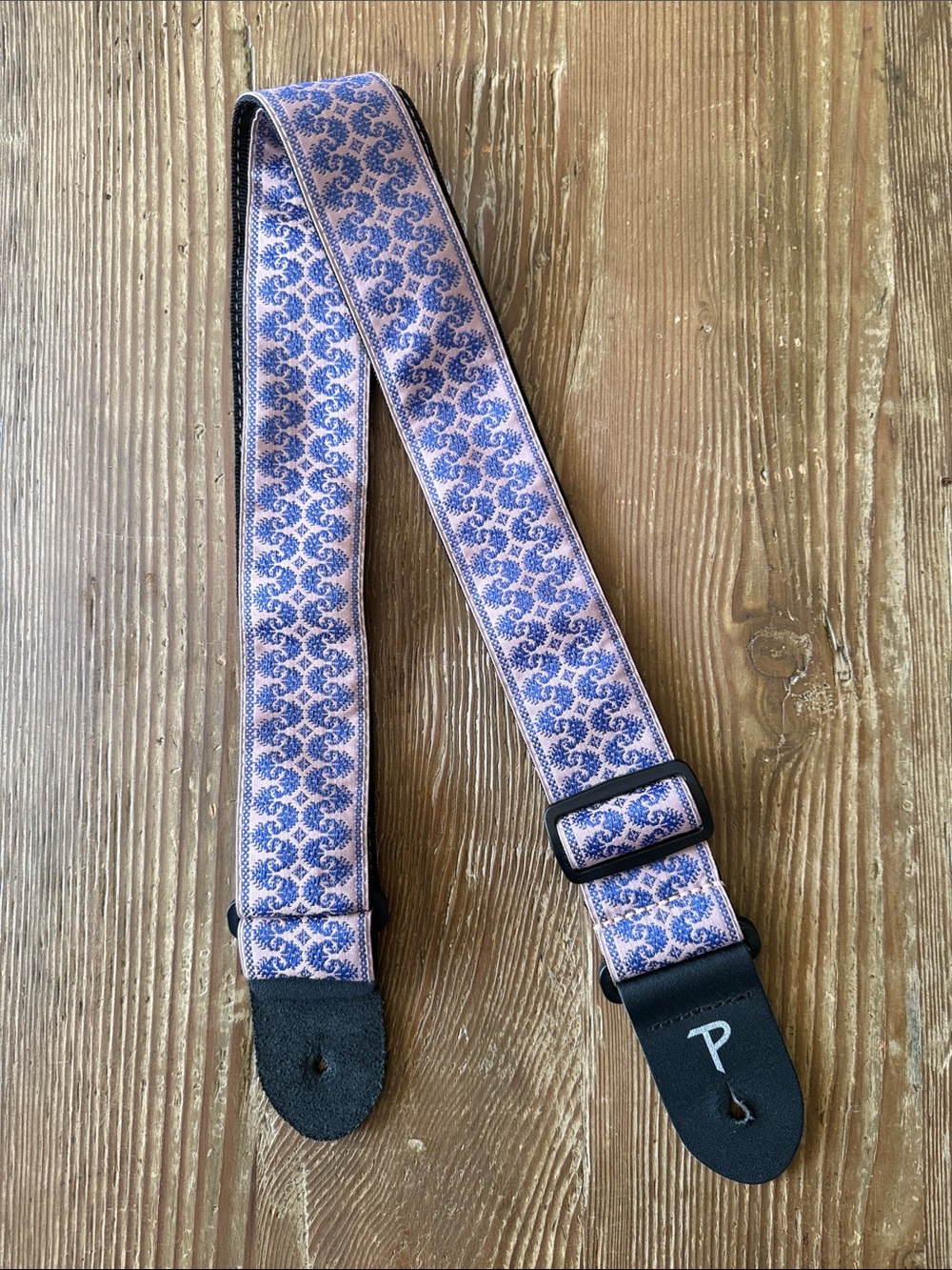 Perri 2” jacquard Patterned Pink and Blue guitar strap 1975